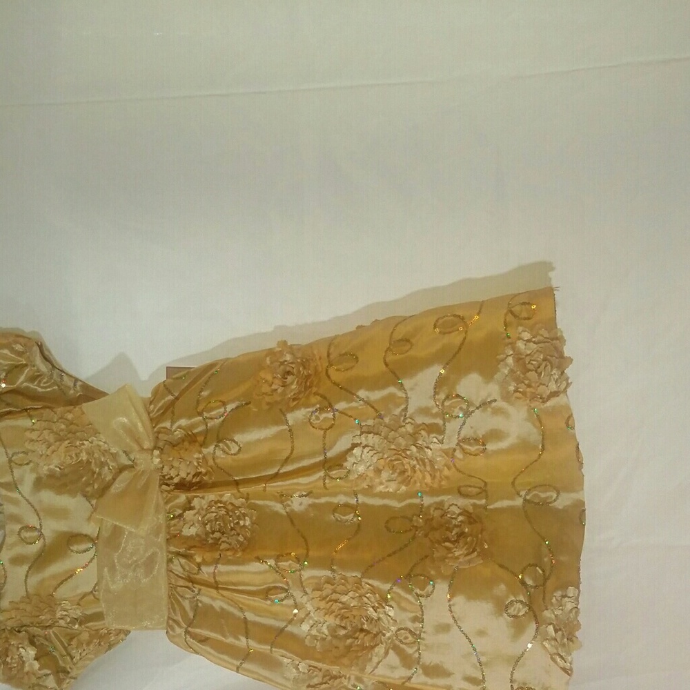girl dress